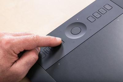 Wacom Stilou digital fără ecran cu Bluetooth