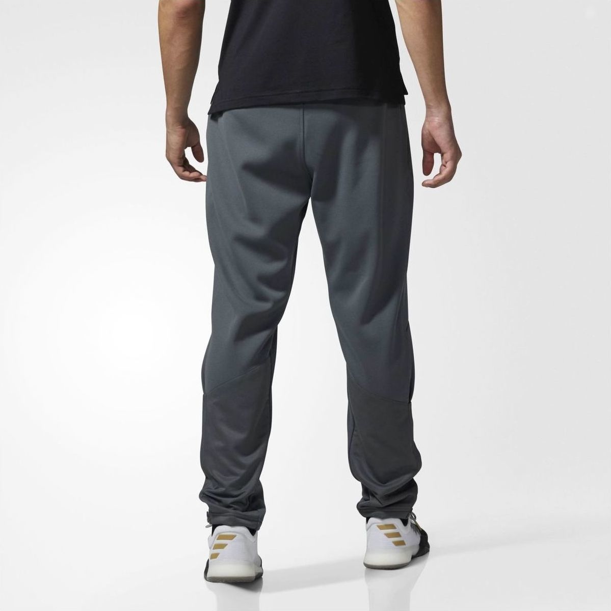 adidas anichkov sweatpant