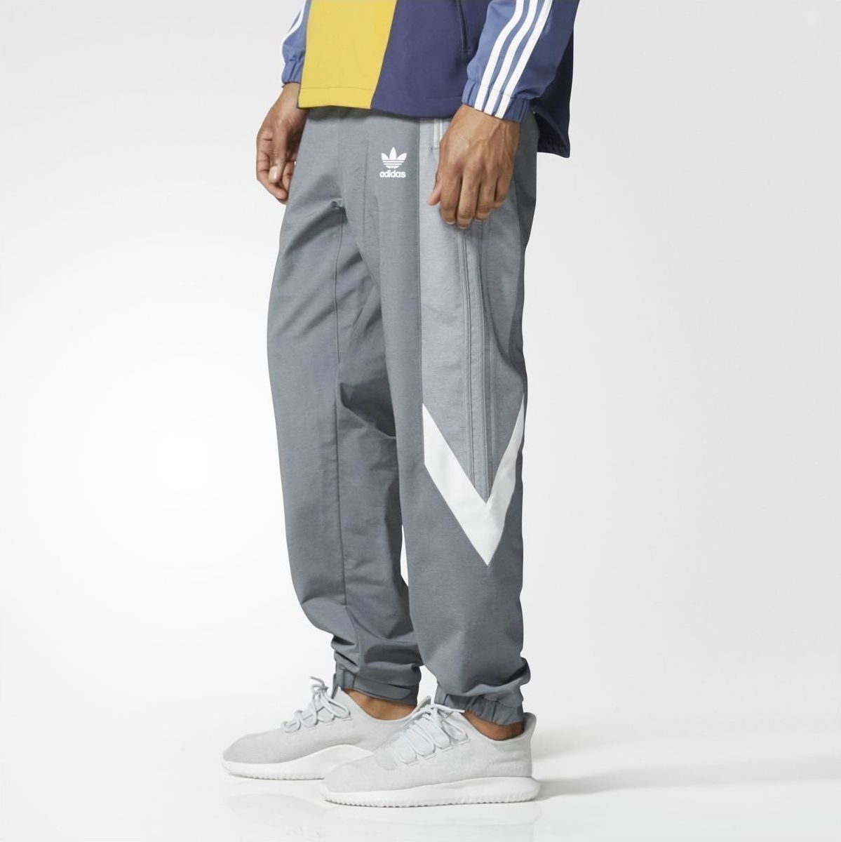 adidas blocked warm up