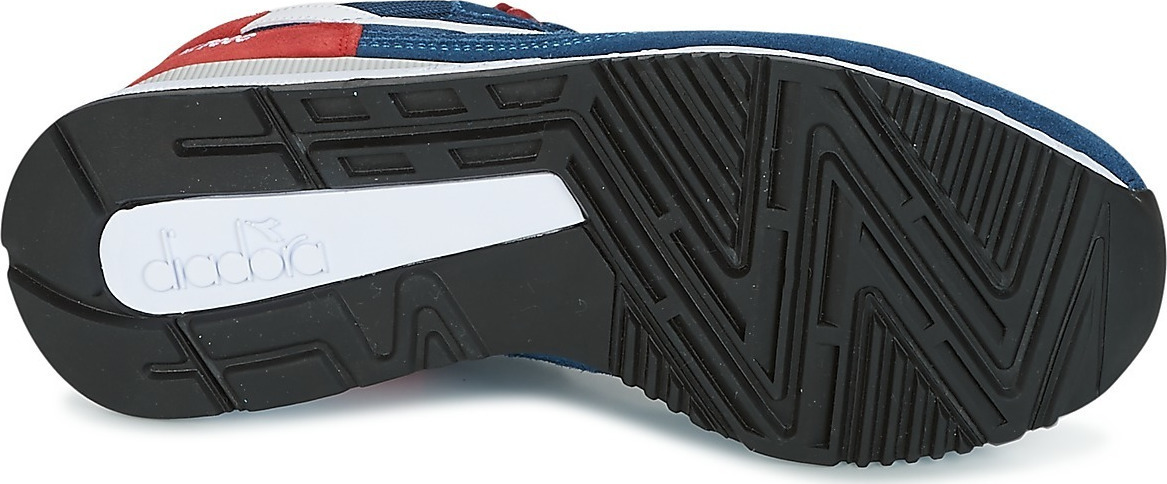 diadora v700
