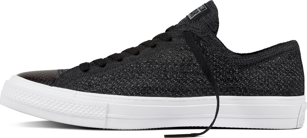 chuck flyknit