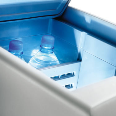 Dometic TropiCool Classic TCX-21 Portable Fridge Thermoelectric 21L 12V / 220V / 24V Black