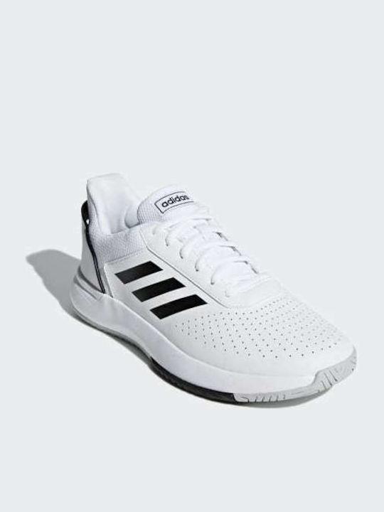adidas Courtsmash Мъжки Тенис обувки Всички съдилища Облачно Бяло / Основно Черно / Сиво Две adidas Courtsmash Мъжки Тенис обувки Всички съдилища Облачно Бяло / Основно Черно / Сиво Две