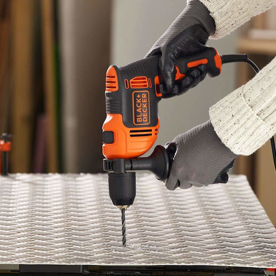 Black & Decker Impact Drill 550W with 2x drills 6mm