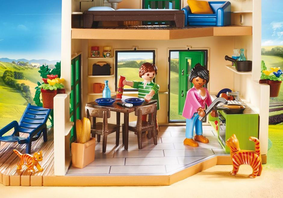 Playmobil Country: Modern Farmhouse