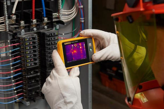Fluke PTi120 Handheld Thermal Camera mit Bildschirm 3.5" für Temperaturen von -20°C bis 150°C