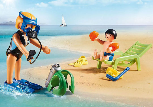 Playmobil Family Fun Watersports School για 4 ετών