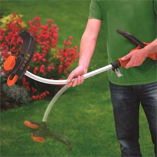 Black & Decker Машина за довършителни работи за Рамо / Ръчна Храсторез 3.2кг