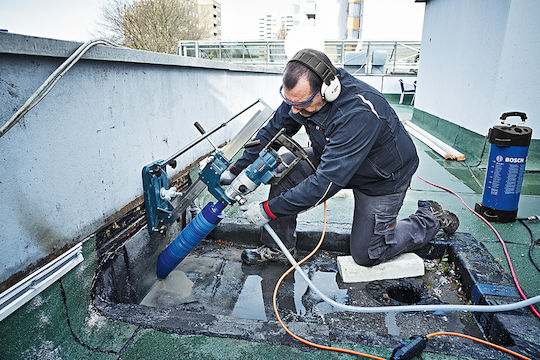 Bosch GDB 180 WE Diamant-Kernbohrer Handwerkzeug Nassbohren 2000W