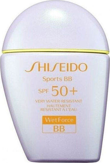 Shiseido Sports BB Quick Dry Водоустойчив Слънцезащитен Крем За Лице SPF50 С Цвят Medium 30ml