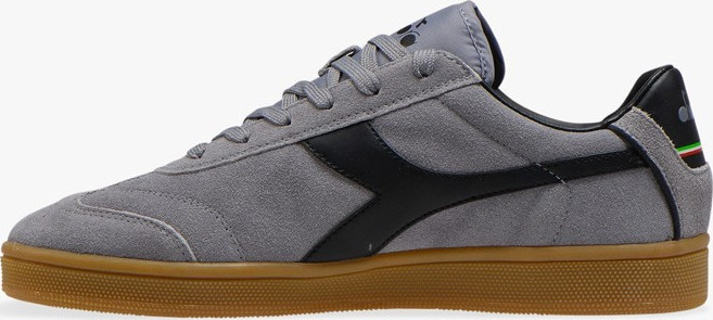 diadora kick p
