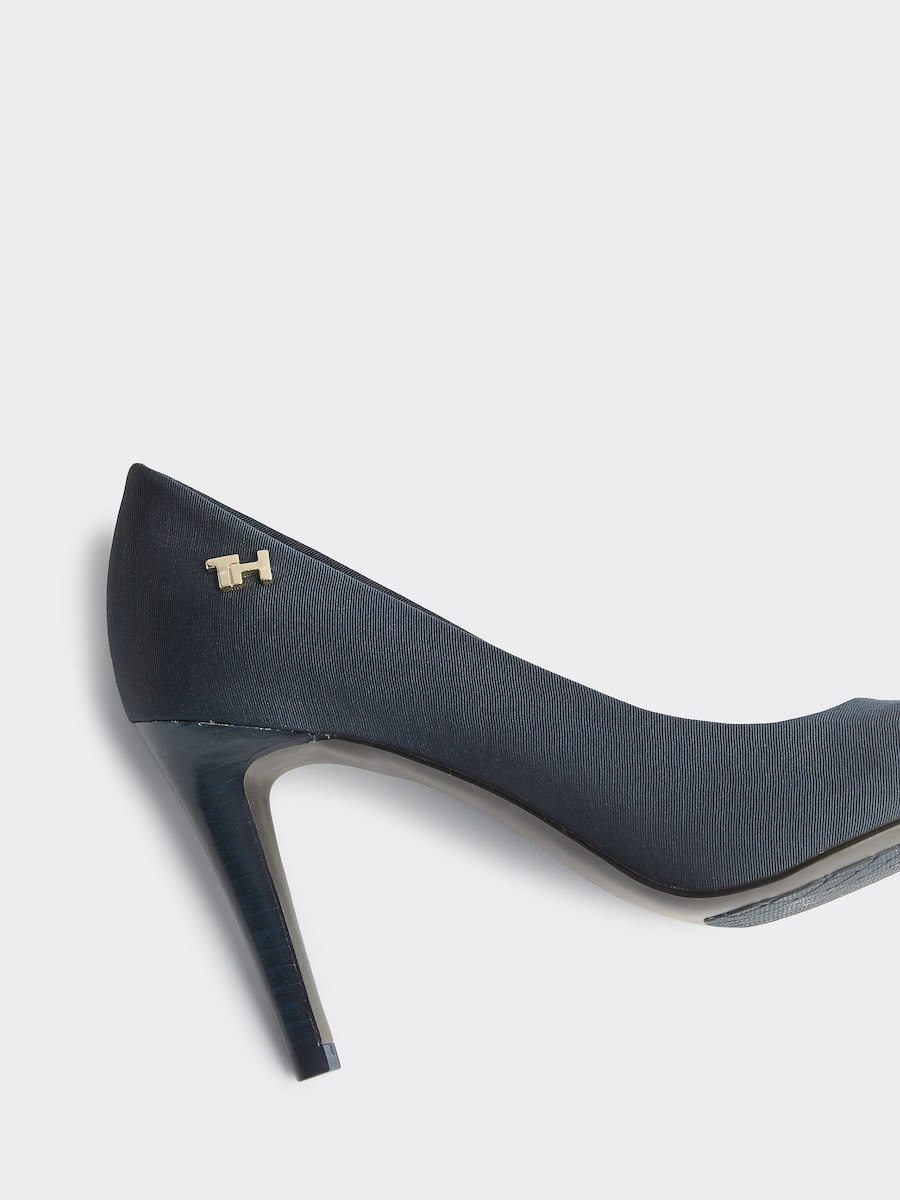 tommy hilfiger canvas pumps