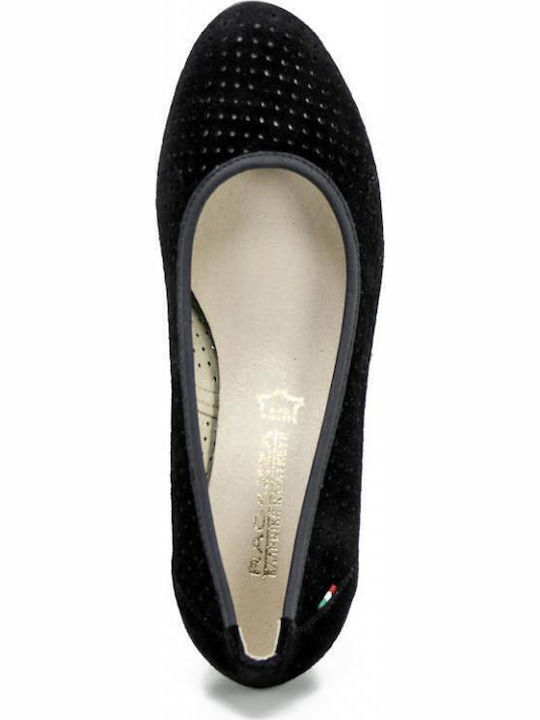 Leather Black Medium Heels