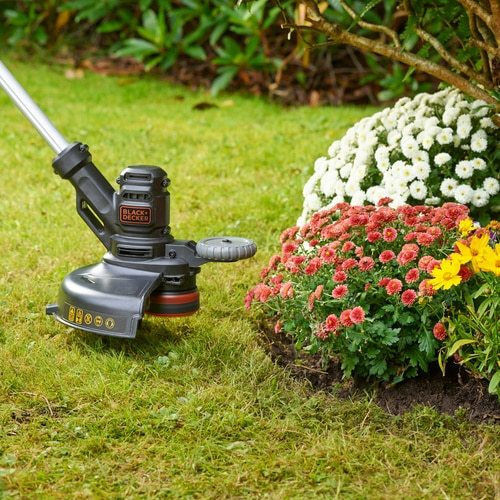 Black & Decker Electric Tăietor de iarbă De umăr / de mână