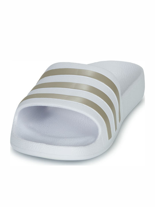 Adilette Aqua Men's Slides Cloud White / Platinum Metallic