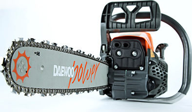 Daewoo DCS5218 Benzin-Kettensäge 8.2kg mit Schiene 45cm