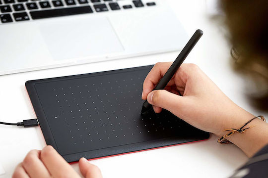 Wacom One 2017 Medium Stylus pen without Display