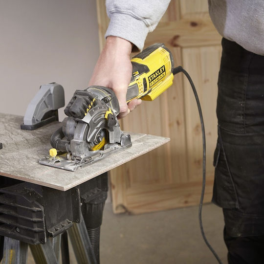 Stanley cu sistem de aspirare