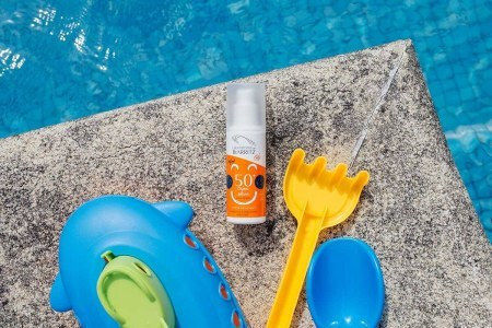 Laboratories de Biarritz Alga Maris Waterproof Kids Sunscreen Emulsion SPF50 100ml