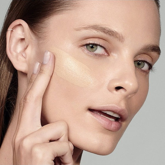 Estee Lauder Futurist Hydra Rescue Лилаво/бяло SPF45 1N0 Порцелан 33.5мл