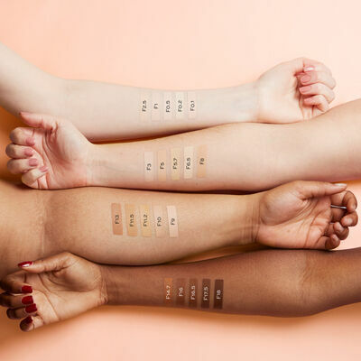 Revolution Beauty CC Cream Perfecting Foundation SPF30 Лилаво/бяло F0.5 26мл