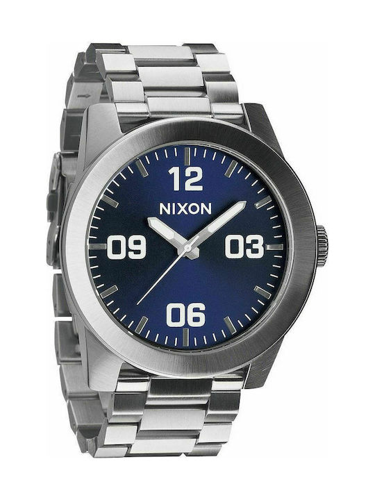 Nixon Corporal SS Uhr Batterie mit Silber Metallarmband