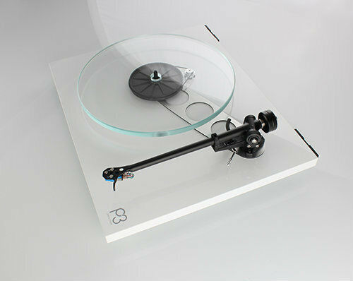 Rega Planar 3 Πικάπ με Belt Drive και Προενίσχυση Λευκό