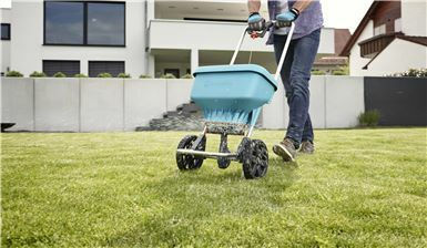 Gardena 00436-20 Wheeled Seeder with Capacity 18lt