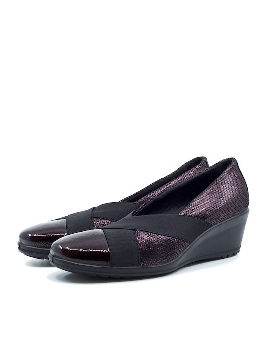 Imac Leather Women's Loafers in Burgundy Color