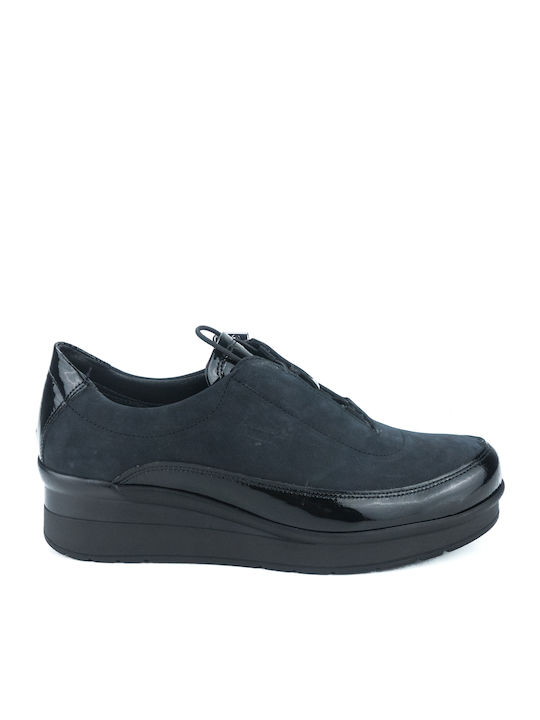 Anatomical Sneakers Black
