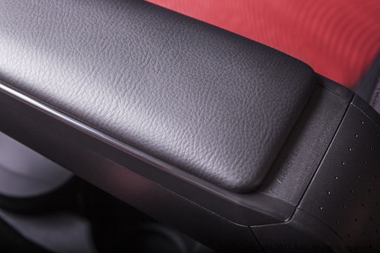 Rati Armster S Car PU Armrest for Smart ForTwo 2007-2014 Black