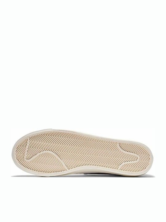 Blazer Low '77 PRM Sneakers White / Sail / Black