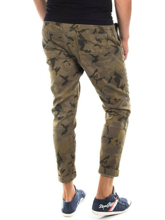 Pepe Jeans Herrenhose in Relaxed Passform Grün