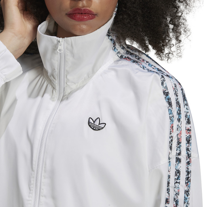 half zip windbreaker adidas