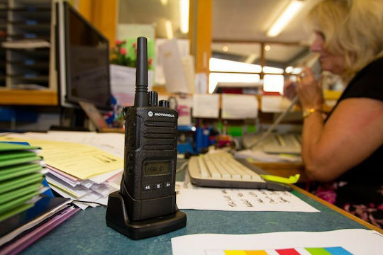 Motorola XT460 Funkgerät PMR 1.5W mit Monochromdisplay