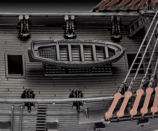 Revell Pirates of Caribbean Black Pearl Φιγούρα Μοντελισμού Πλοίο Μαύρη 112 Κομματιών σε Κλίμακα 1:150 26x23.5εκ.