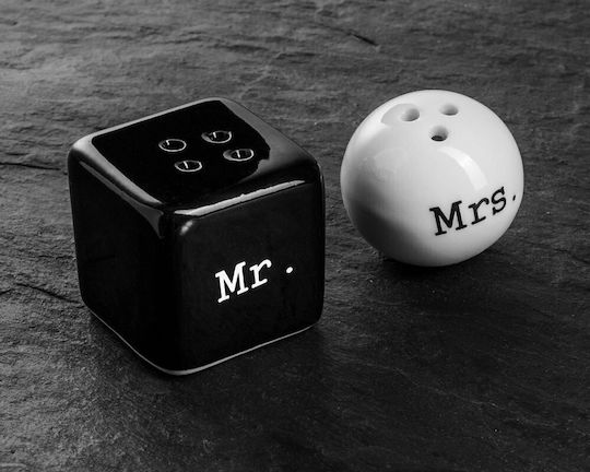 Gadget Master Mr. & Mrs Set Sare și Piper Ceramică 2buc