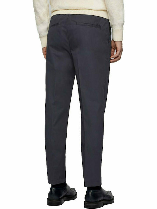 Hugo Boss Men's Trousers in Slim Fit Navy Blue