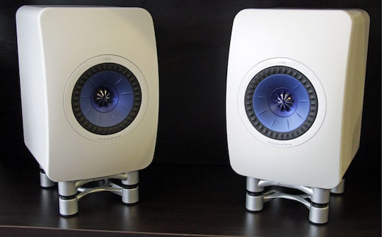 IsoAcoustics Speaker Stands Aperta in Silver Color