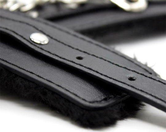 Fetish Addict Fur Lined Adjustable Handcuffs Χειροπέδες σε Μαύρο Χρώμα