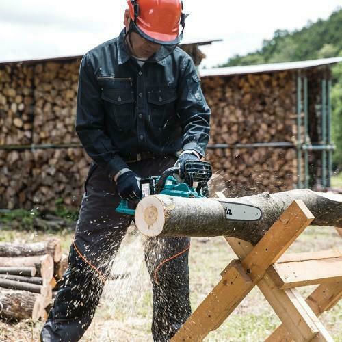 Makita Battery Chainsaw 5.3kg with Blade 35cm