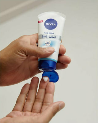 Nivea Care & Protect 3 in 1 Ενυδατική Κρέμα Χεριών 75ml