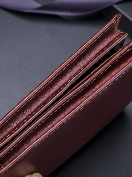 Leather Men's Wallet Classic with RFID Brown