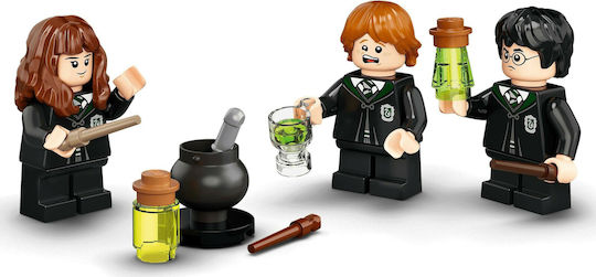 LEGO Harry Potter Hogwarts Polyjuice Potion Mistake за 7+ години години