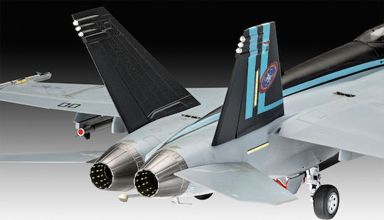Revell Top Gun Maverick's F/A-18E Super Hornet Modeling Figure Airplane Black 161 Pieces in Scale 1:48