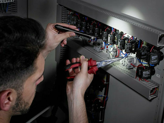 Brennenstuhl Lanternă LED IP54 cu Luminozitate Maximă 100lm LuxPremium Negru