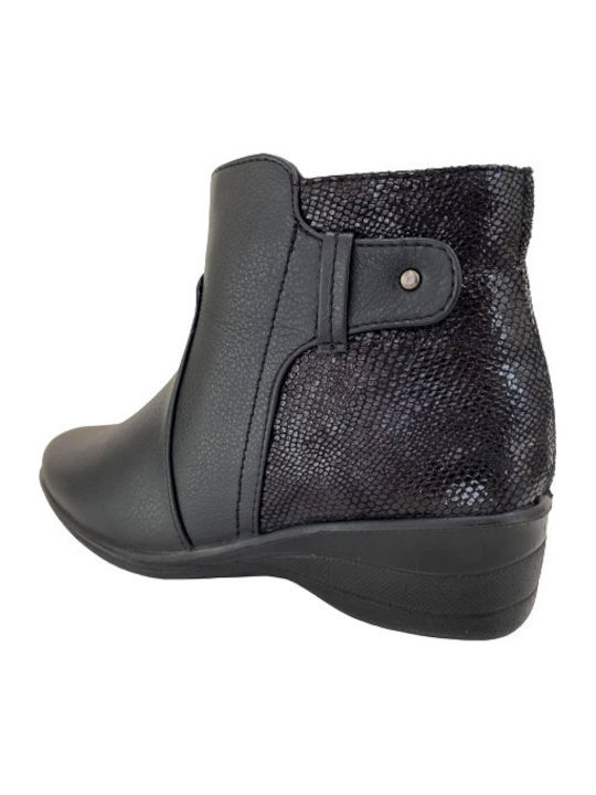 B-Soft Women's Ankle Boots Platform Black