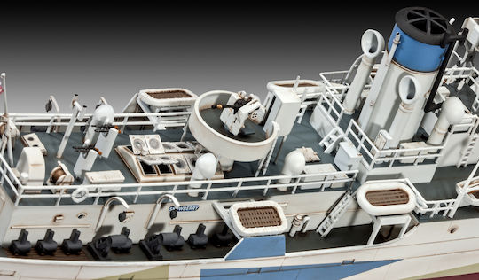Revell Ships Series HMCS Snowberry Modeling Figure Ship 501 Pieces in Scale 1:144 43.9cm.