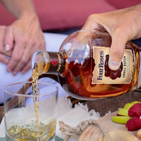 Small Batch Bourbon Whisky aus U.S.A. 45% 700ml