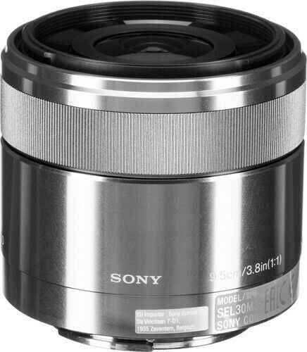 Sony Crop Camera Lens 30mm f/3.5 Standard / Macro for Sony E Mount Silver